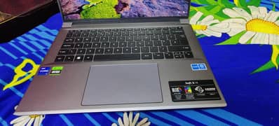 Acer Swift X14 OLed screen i7 13 Gen  Rtx 4050 6gb Dedicated