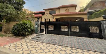 02 Kanal Slightly Used Spanish Deign Bungalow For Rent DHA Phase 2 Lahore.