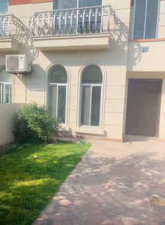 4 Marla Beautiful House for rent Executive cottages Paragon City