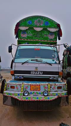 isuzu