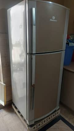 Dawlance fridge (gold color-14 cubic feet)