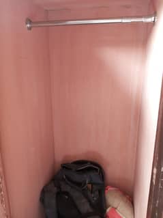 double Door Almari with 2 Drawers