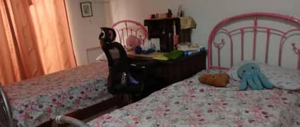 sale of two single beds and mattresses for 40k