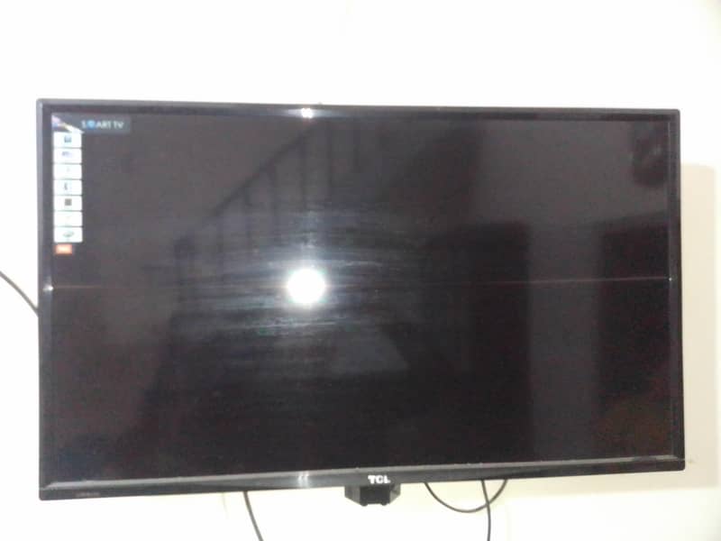 TCL LCD 1
