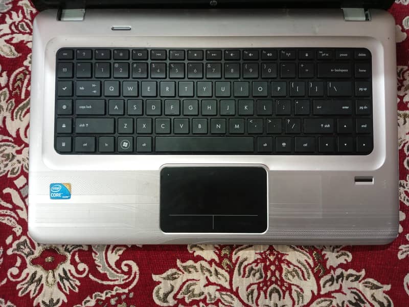 HP pavilion dv6 Intel core i3 processor 4/256 With charger 3