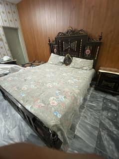 King Size Bed for Sale | Excellent Condition | Urgent Deal!t