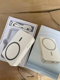 Device for iPhone / Android Phone Connection