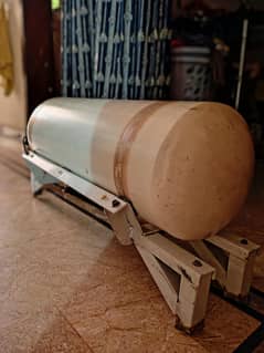 mehran CNG cylinder with kits and frame .