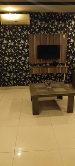 1BED STUDIO FURNISHED APORTMENT IS AVAILABLE FOR RENT IN SECTOR B BAHRIA TOWN LAHORE