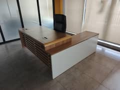 executive table & chair