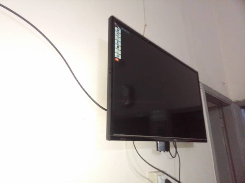 TCL LCD 3