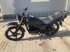 Suzuki GS 150 2016