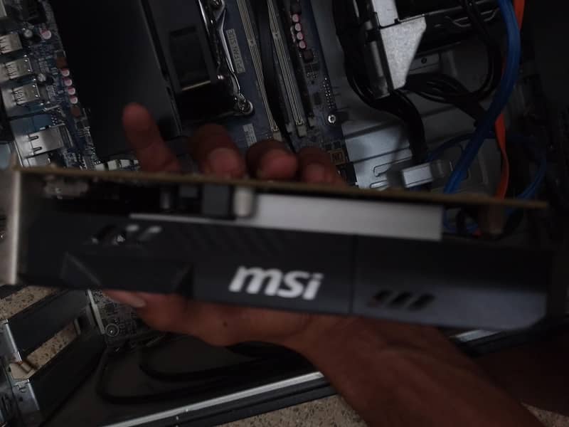 RX 560 2GB GPU DDR5 | No Opened and No Repaired. 2