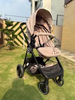 Baby pram/ stroller