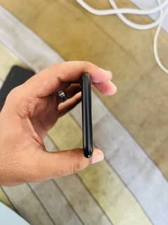 Apple iPhone SE