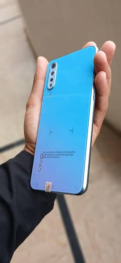 VIVO S1 WITH BOX 8/256GB