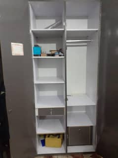 Almari (best condition)