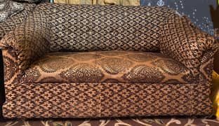 2 Pairs of SOFA Sets + 1 Stylish Table for sale - Great Condition