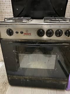Gas Oven In Good Condition For Sale Indus