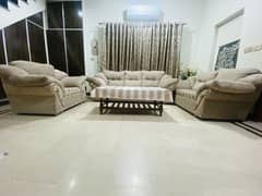 Sofa Set for Sale Near to New