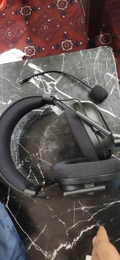 Razer Blackshark V2 pro 2023 model and Razer Basestation V1 Chroma