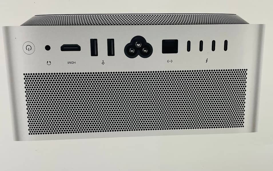 APPLE MAC STUDIO M4 MAX MU963LL/A 14C CPU 32C GPU 36GB 512GB 2