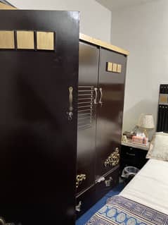 Bed set with wardrobe