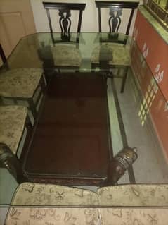 Dining table for sale