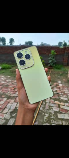 INFINIX HOT 40 16/256