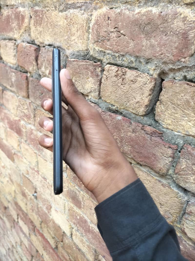 Redmi 12C 4/128 with box Exchange possible 2