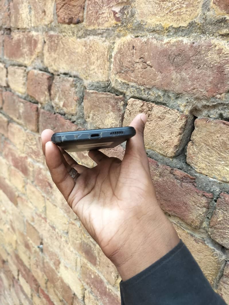 Redmi 12C 4/128 with box Exchange possible 5