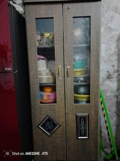 4 doors showcase