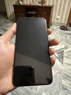 XS Max 64 GB