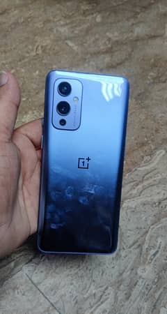 One plus 9 5G 8/128 Approved All Oky Read Add