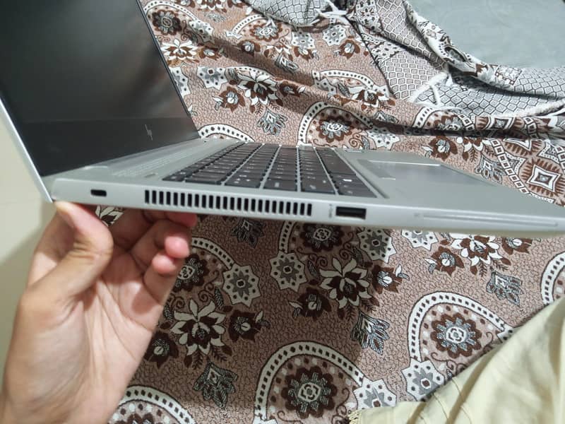 Intel core i7 8th generation 2