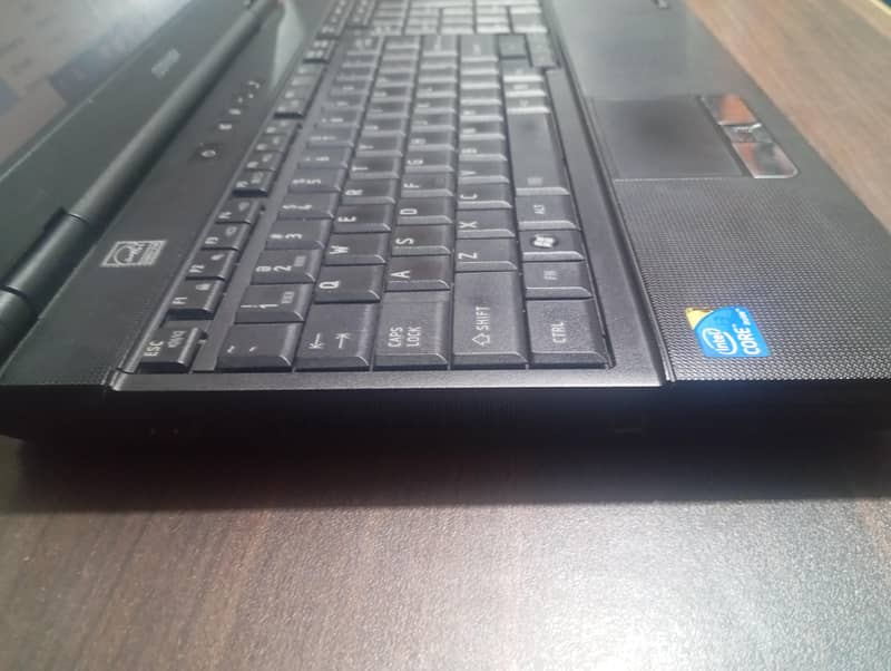 Toshiba Tecra A11 Working Station Total new condition 5