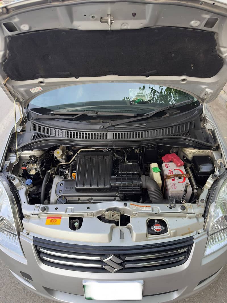 Suzuki Swift 1.3 Automatic with Navigation 5