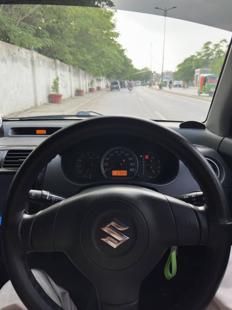 Suzuki Swift 1.3 Automatic with Navigation 11
