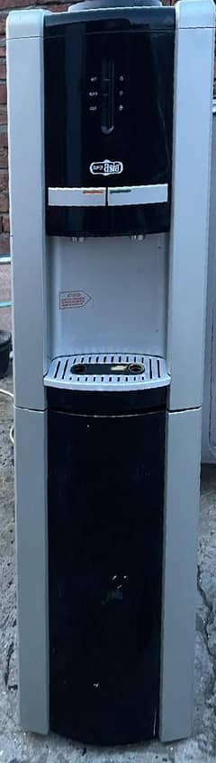 Water Dispenser for Sale!