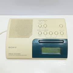 Vintage 1990s Sony Dream Machine ICF-C203L FM/MW/LW Clock Radio.