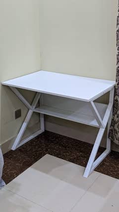 Workstation table - office table - laptop table - computer table