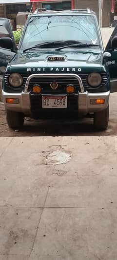 mini pajero