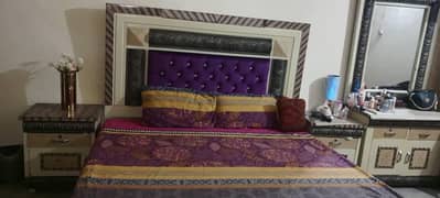 BED and sofa