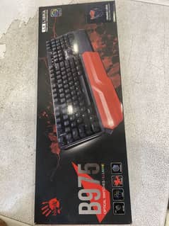 Bloody B975 Gaming keyboard