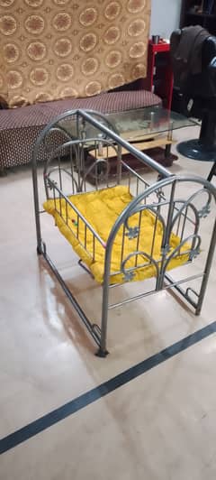 Convertalbe jhoola&bed 2in one