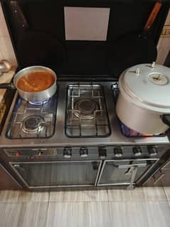 Cooking range