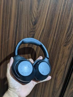 Sony WH-XB900N