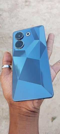 TECNO