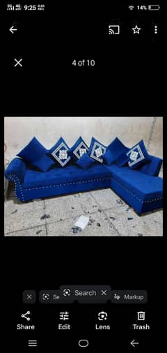 B . M sofa maker