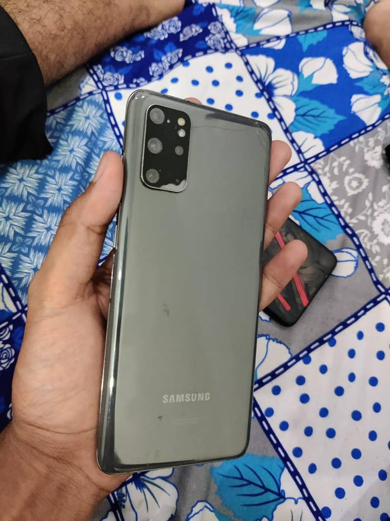 S20+ read description 5